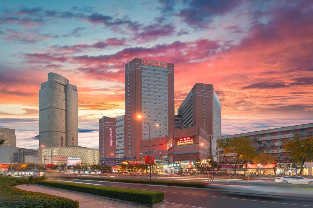 Jinan Yuquan Simpson Hotel Exterior photo