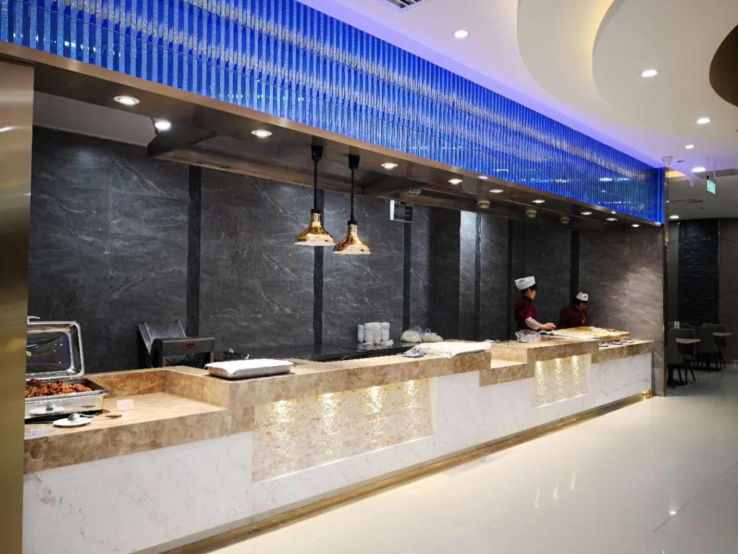 Jinan Yuquan Simpson Hotel Exterior photo
