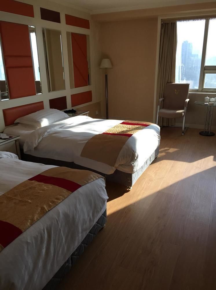 Jinan Yuquan Simpson Hotel Exterior photo